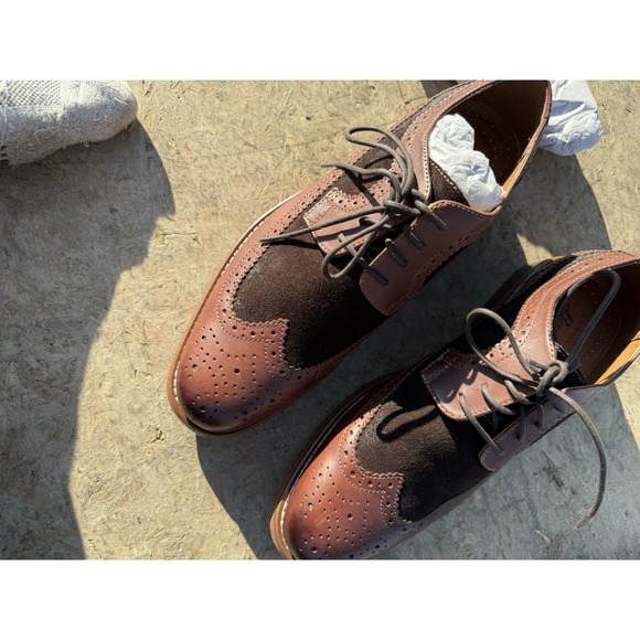 G.H. Bass Welling 9.5M Brown Two Tone Leather Wingtip Oxford - Picture 4 of 6